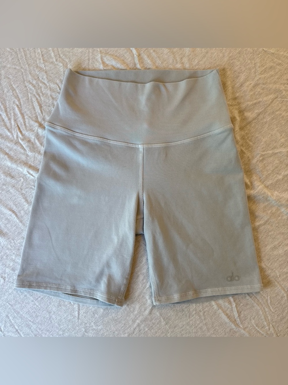 ALO Yoga Light Gray High-Waist Bike Shorts